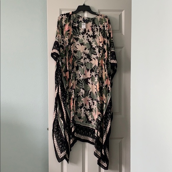 American Eagle Outfitters Other - Kimono